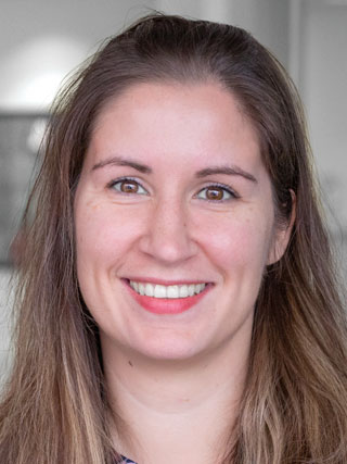 website-portrait-simona-manescu-neuropsychologist_sm Dr Simona Manescu, Neuropsychologist